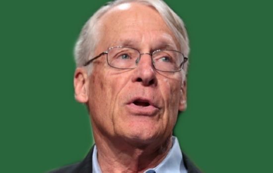  S. Robson Walton had a net worth of $52.9 billion, making him the 17th richest person in the world. 