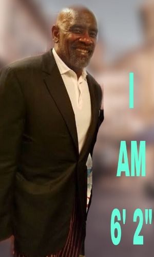 How tall is Chris Gardner? Discover more Celebrity news, Height, Chris Gardner's Net Worth 2024, Age, Wife, Children.
