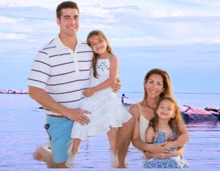 Jesse Watters had married to Noelle Watters in 2009 and divorced in 2019. Both they have two children.