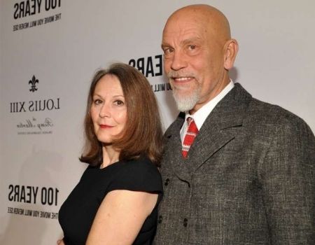 John Malkovich’s girlfriends :Age, Height, Bio, Wife, Quotes