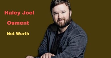 Haley Joel Osment's Net Worth in 2023 - How did Actor Haley Joel Osment Maintains his Worth?