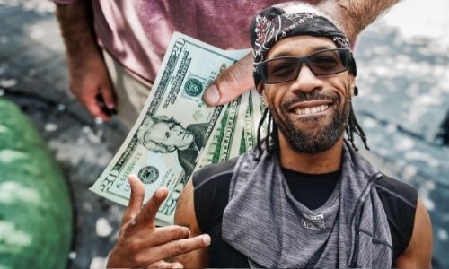 According to forbes and data available on the internet Redman's net worth is estimated at USD $10  million.

