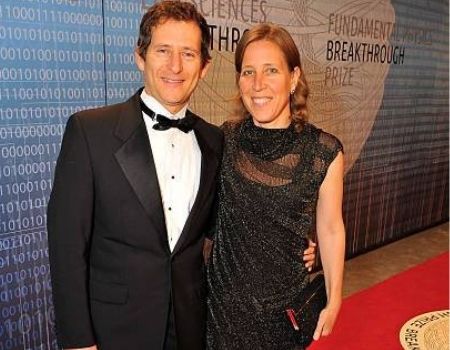 Susan Wojcicki's married Dennis Troper on 23 August 1998.
